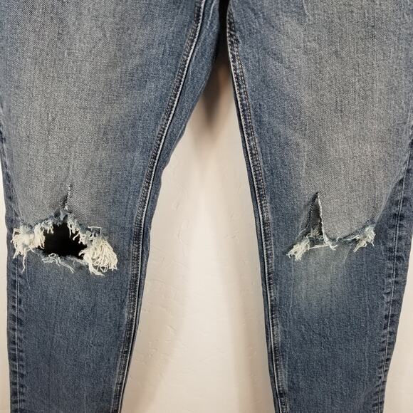 Zara High Rise Distressed Cropped Mom Raw Hem Jeans Size 4 - Picture 5 of 6